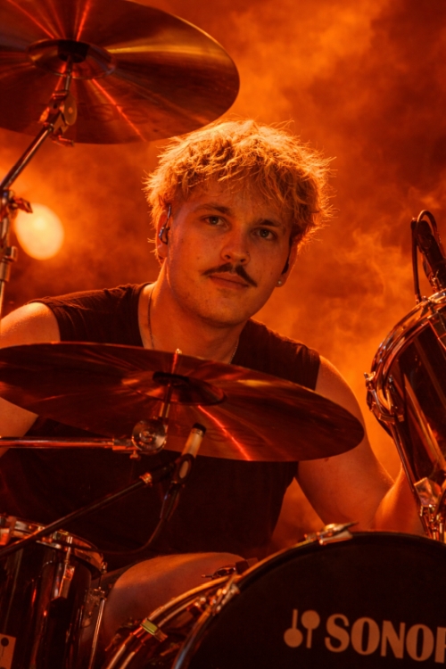 Lukas Schauer - Drums